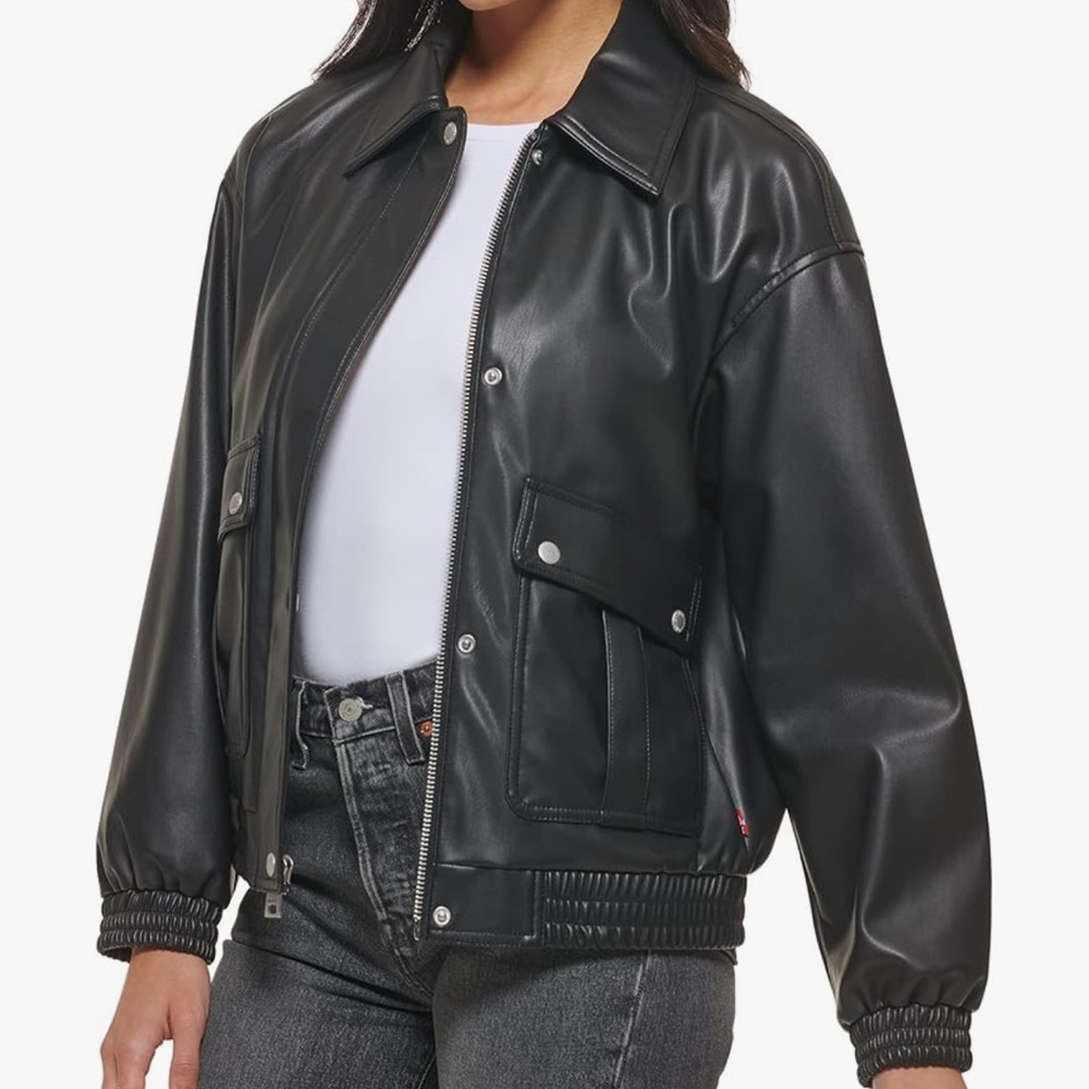 Levi’s NWOT Faux Leather Jacket size XS